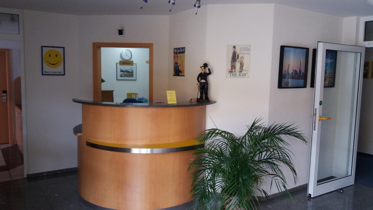 Motel Am Highway Althengstett Zewnętrze zdjęcie